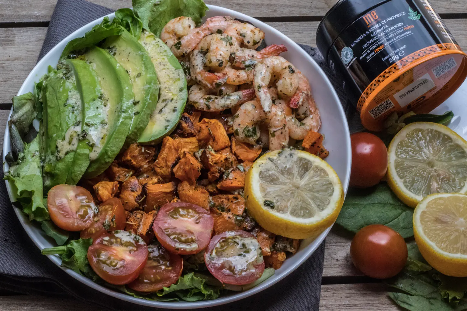 salad bowl crevettes patates douces grillees moriga herbes province