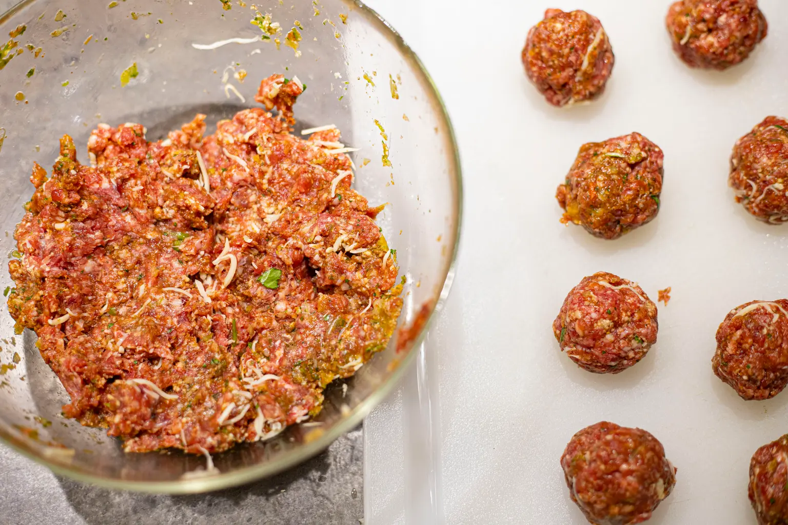 boulettes de viande a la sauce tomate