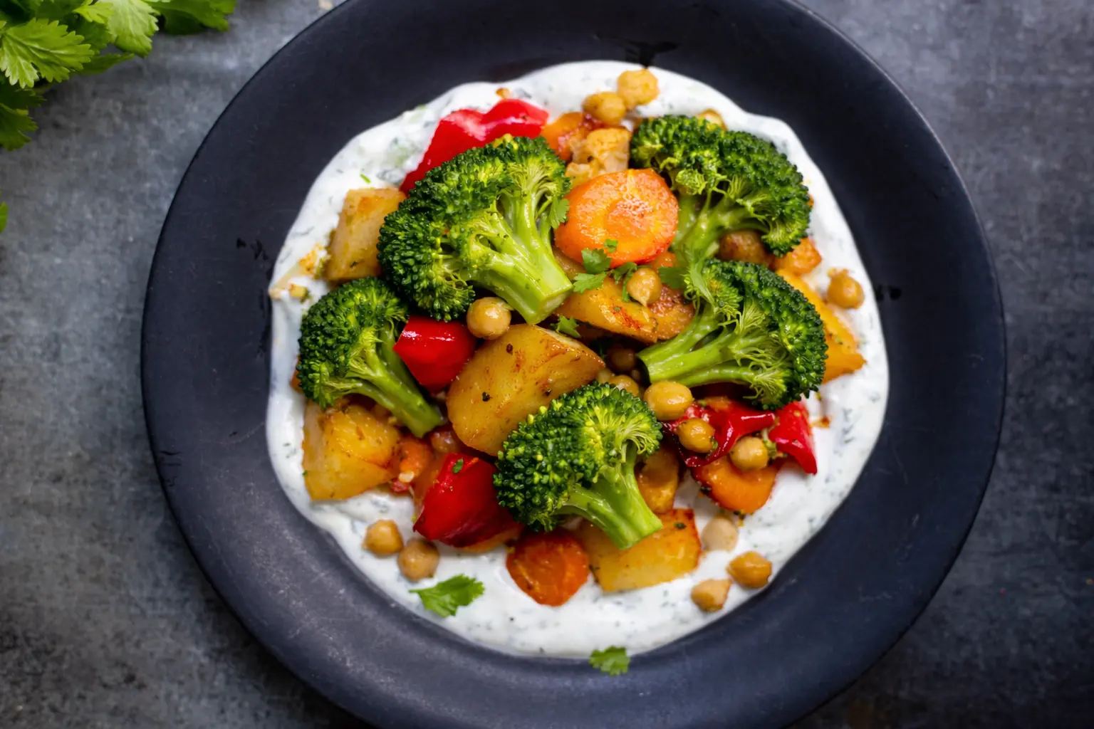 légumes rôtis au four sauce yaourt grec