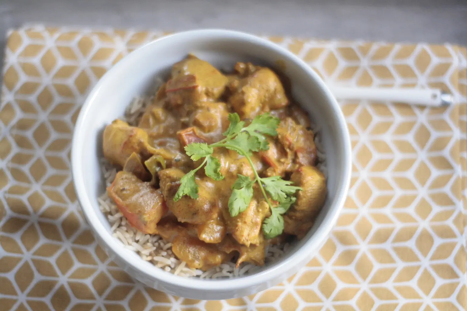 poulet au curry et lait de coco