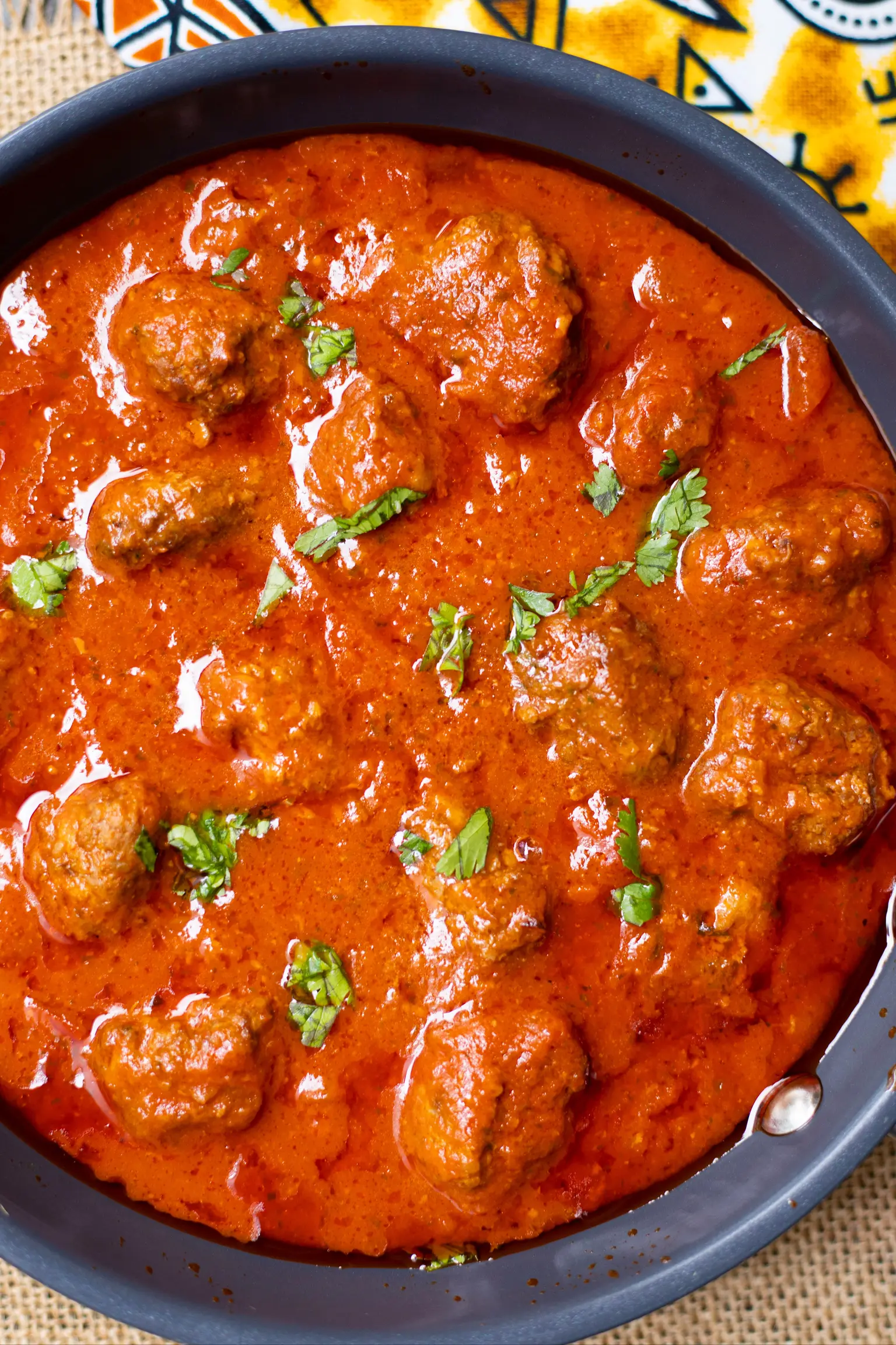 boulettes de viande à la sauce tomate