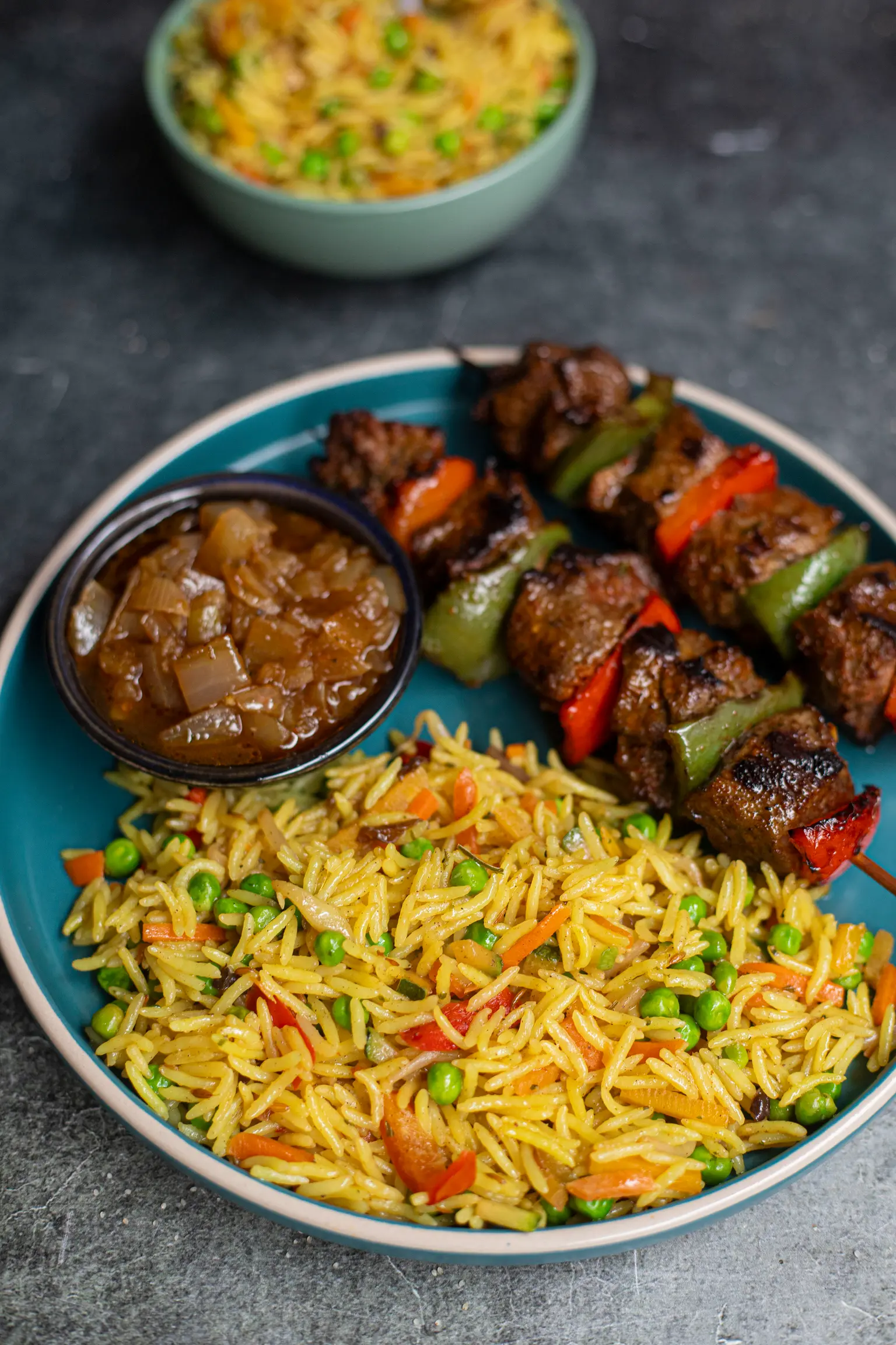 assiette brochettes boeuf