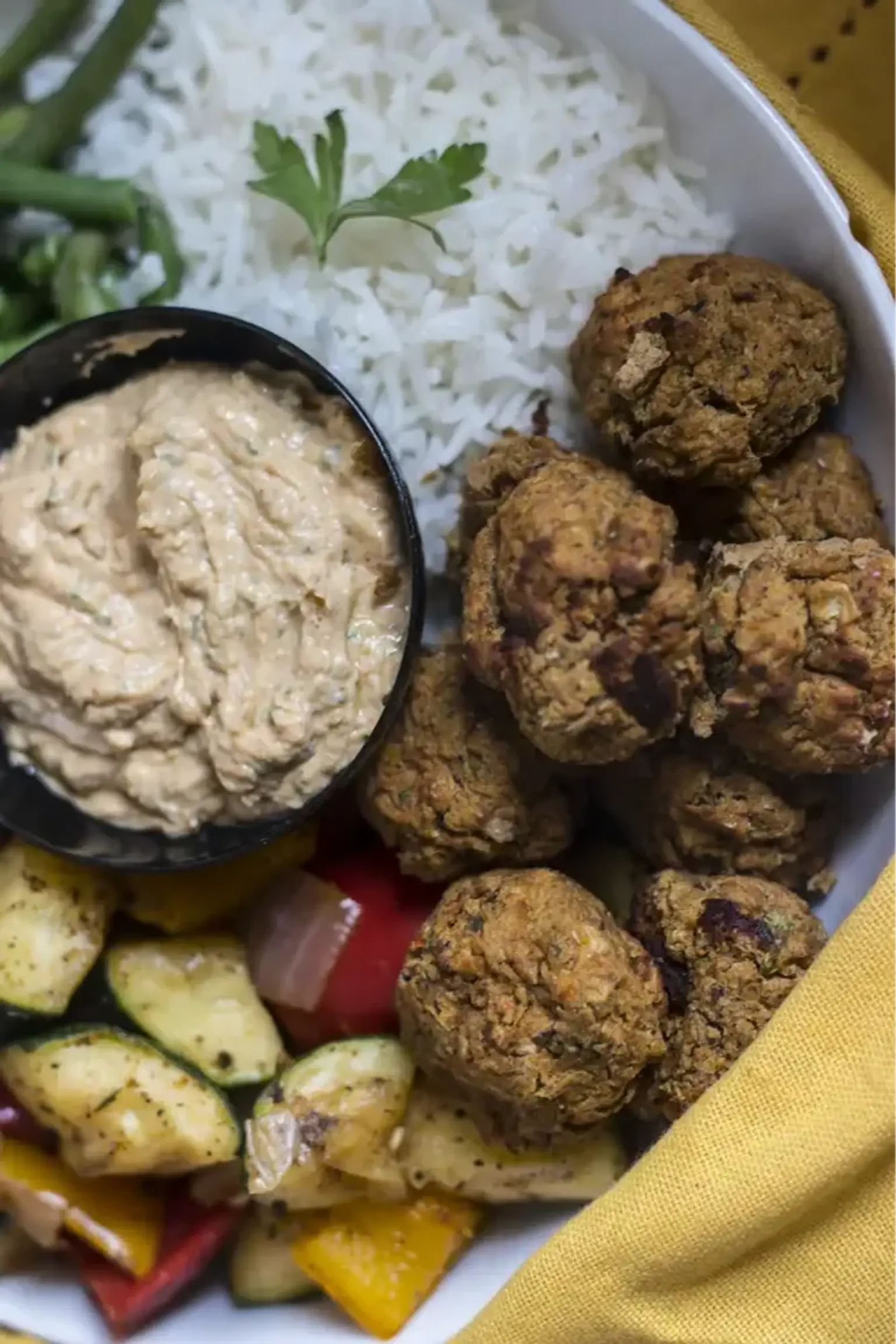 buddha bowl de falafels de niebe au four