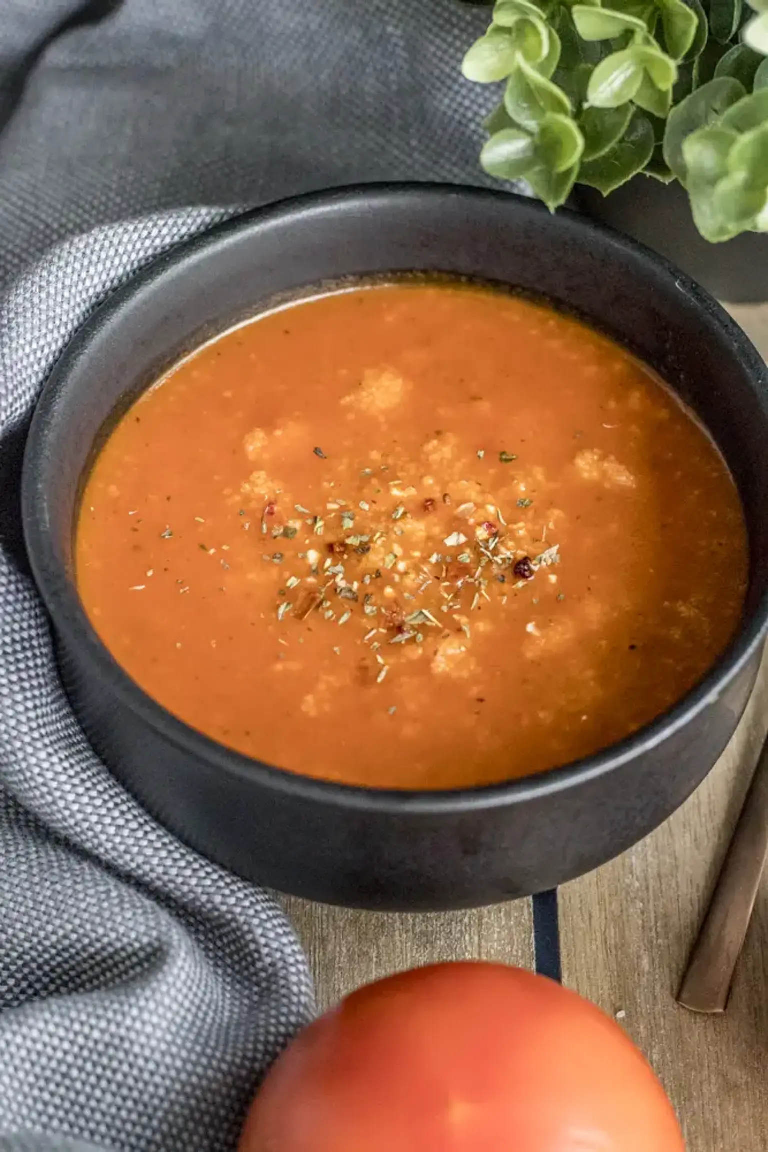 veloute de tomates au fonio
